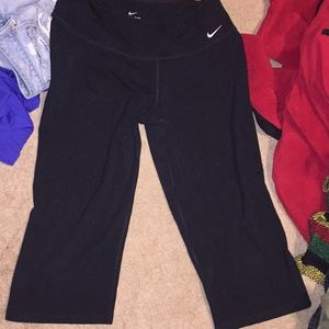 Nike cropped leggings.